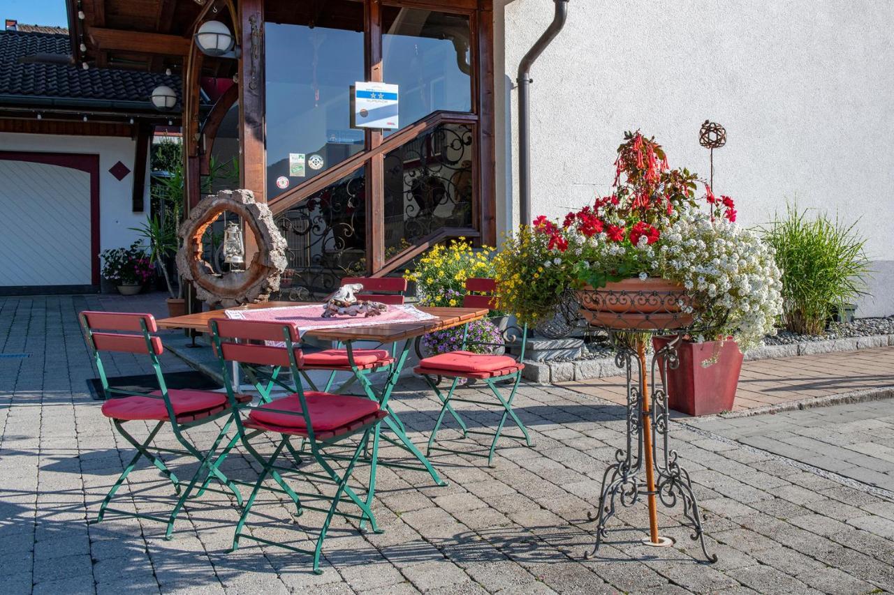 Pension Rudigier Appartements Sankt Gallenkirch Exterior foto